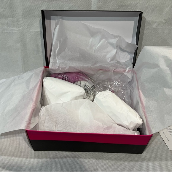 NWT Vince Camuto Kempern Mule Heels Raspberry Pink 6.5 - Picture 11 of 12